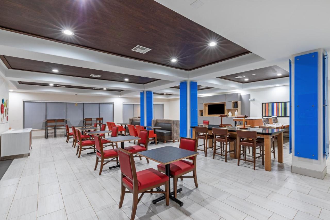 Holiday Inn Express Hotel & Suites Vidor South, An Ihg Hotel Екстер'єр фото